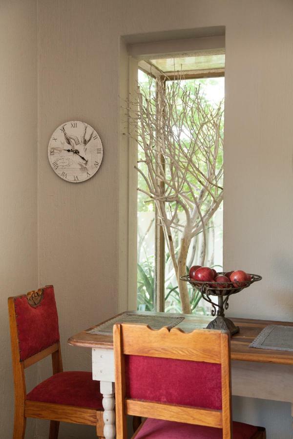 Little Forest Guest House جوهانسبورغ المظهر الخارجي الصورة